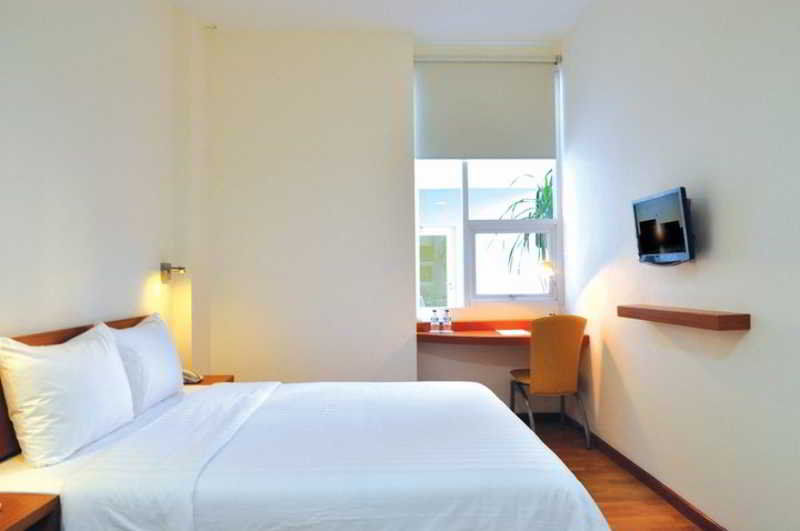 Whiz Hotel Malioboro Yogyakarta Luaran gambar