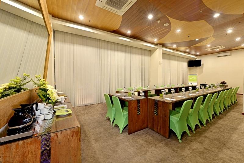 Whiz Hotel Malioboro Yogyakarta Luaran gambar