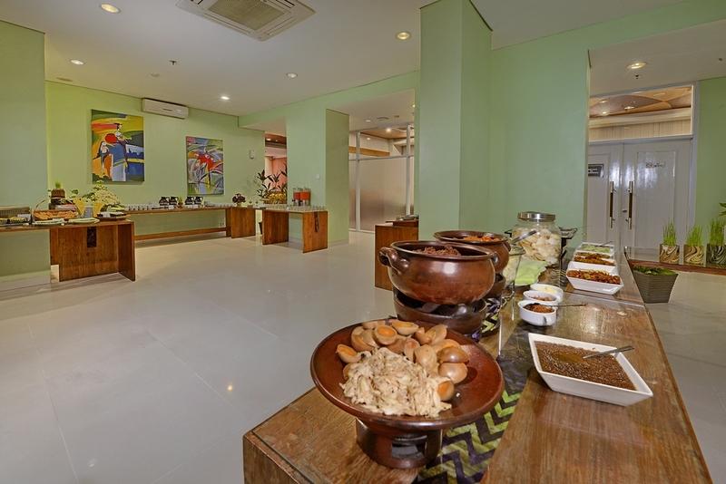 Whiz Hotel Malioboro Yogyakarta Luaran gambar